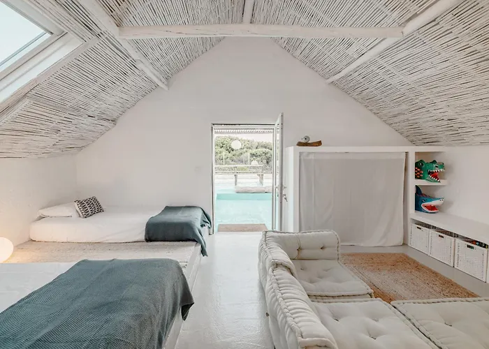 Stunning Seaside Retreat In Azoia, Sesimbra - Casa Da Serra *