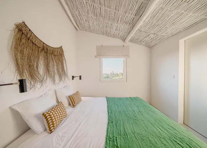 Feriehus Stunning Seaside Retreat In Azoia, Sesimbra - Casa Da Serra *